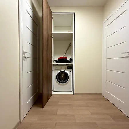 Apartamento Madalinskiego Modern By Bookinghost Breslavia
