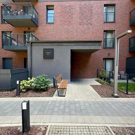 Madalinskiego Modern By Bookinghost Apartamento